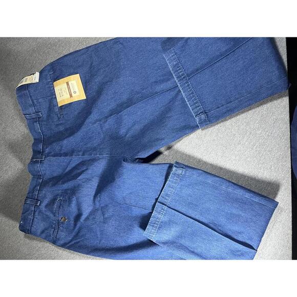 Haggar “Work To Weekend” Classic Fit Men's 44 x 29 Denim Casual Pants Blue Jeans - Picture 8 of 9